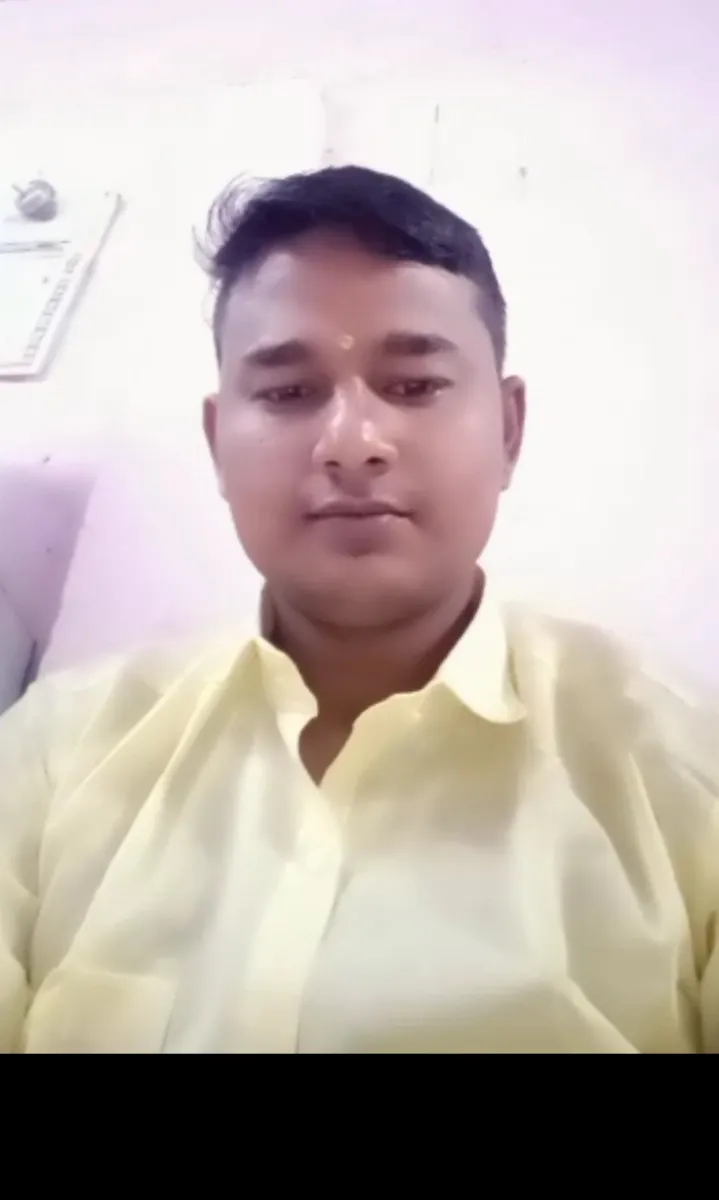 Manish Tiwari - Marriage astrologer